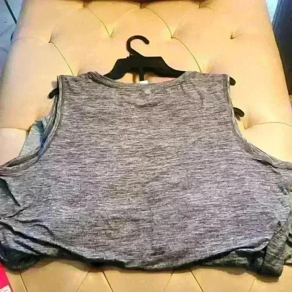 Yogolicious 2 pack Tank Set - Picture 5 of 5